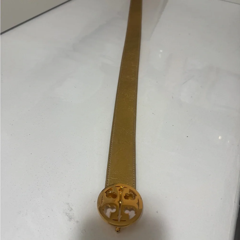 Gold Women's Belt - Picture 4 of 16